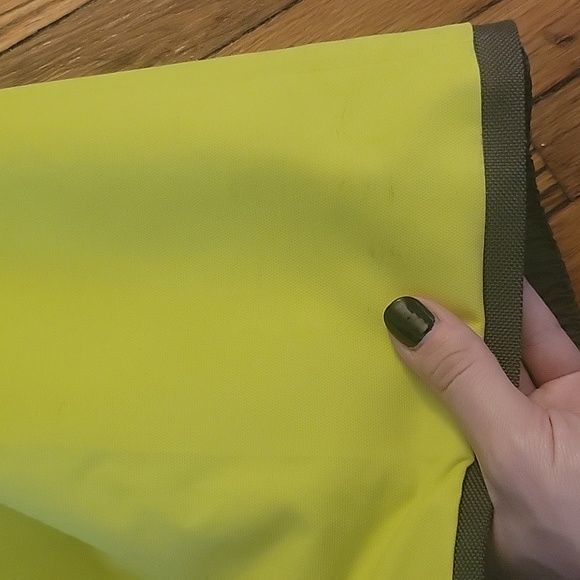 Eddie Bauer Ski/Snow Board Pants, Chartreuse Color, Size Small - Picture 10 of 11